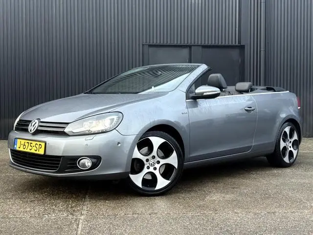 Volkswagen Golf Cabriolet 2.0 TDI DSG | LED | STOELVERW. | LEDER