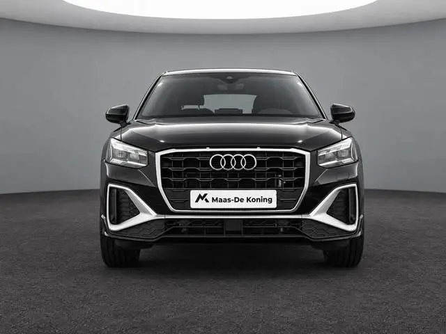 Audi Q2 35 TFSI 150pk S Edition · Camera · Matrix LED · Apple/Android Car Play · Adaptive Cruise Con...