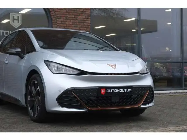 Cupra Born