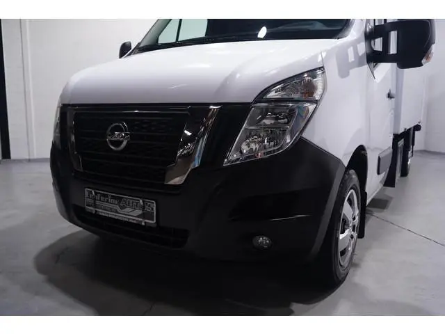 Nissan Interstar