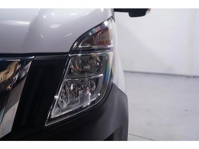 Nissan Interstar