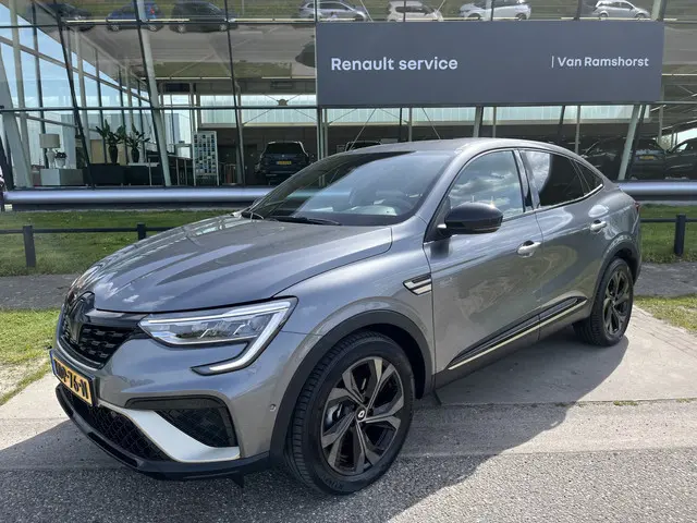 Renault Arkana 1.6 E-Tech hybrid 145PK E-Tech R.S.Line engineered / Dealer onderhouden / Adaptive Cr...