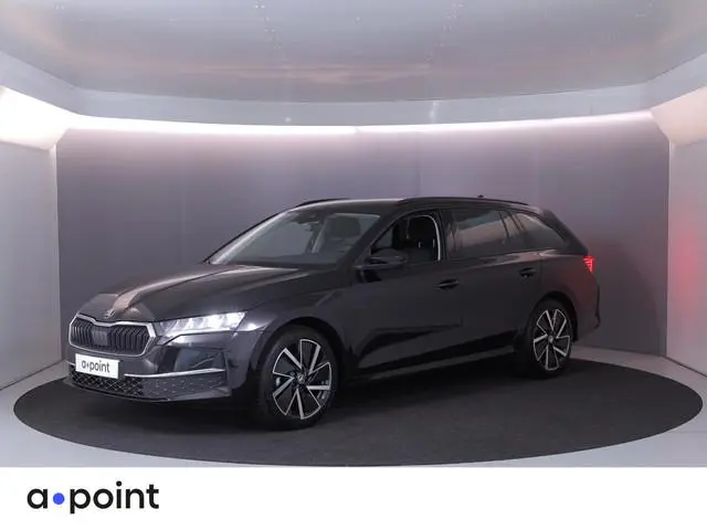 Skoda Octavia Combi 1.5 TSI Business Edition Plus 115 pk | Verlengde garantie | Navigatie | Parkeers...