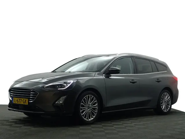 Ford Focus Wagon 1.0 EcoBoost ST Line Business- Camera, Stuur/Stoelverwarming, Xenon Led, Dynamic Se...