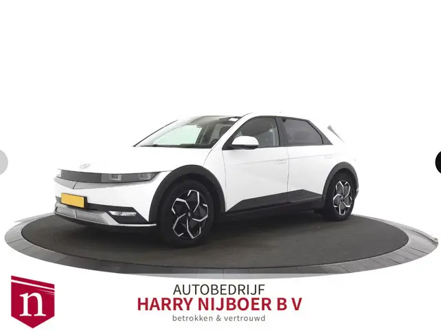 Hyundai IONIQ 5 Style 77.4 kWh Stoel/stuur verwarming / Navigatie / SOH 97%