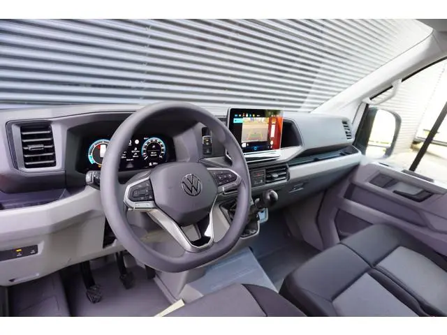 Volkswagen Crafter 140pk Facelift L3H3/L2H2  Camera Cruise control Digitaal dashboard  Airco 3-Zits