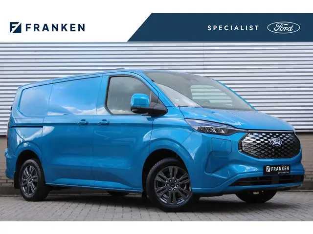 Ford E-Transit Custom 320 L2H1 Limited 65 kWh | Adaptieve Cruise | BLIS | Elektr. Schuifdeur | Winte...
