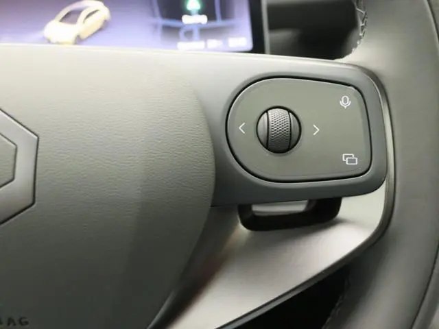 Leapmotor B05