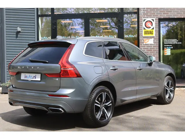Volvo XC60 2.0 T4 R-Design LED/Leder/Navi/Camera/CarPlay/Virtual Cockpit/Crc/19"