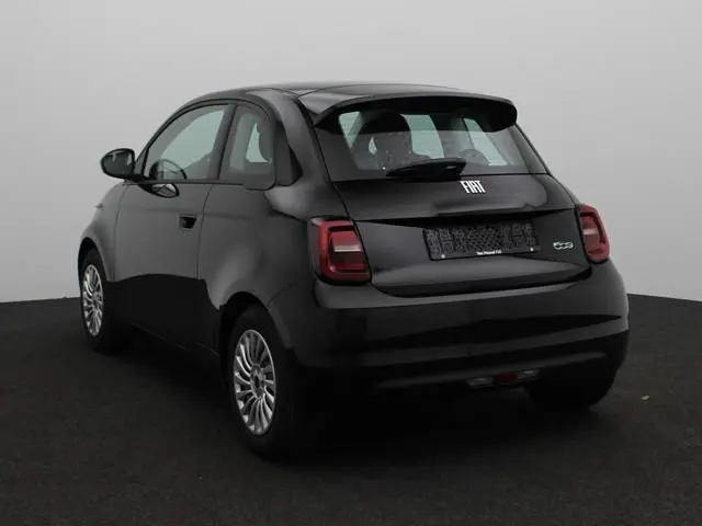 Fiat 500e 42 kWh | Apple CarPlay & Android Auto | Cruise Control | Climate Control | Keyless | LED |...