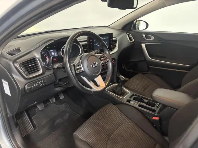 Kia Ceed Sportswagon 1.0 T-GDi Active SW Navigatie Apple Carplay/Android Auto Climate Control Camera...