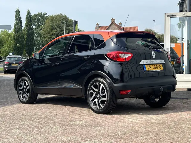 Renault Captur 0.9 TCe Dynamique | NAVIGATIE | TREKHAAK | PDC | CRUISE |
