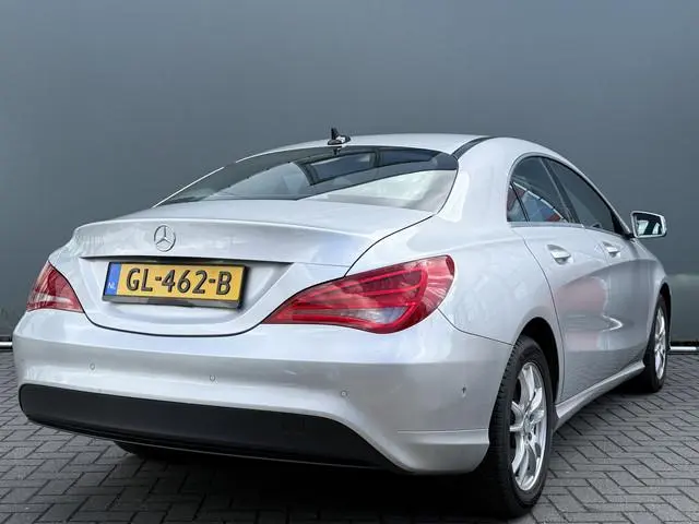 Mercedes-Benz CLA-klasse 180 INCL. 12 M GARANTIE + BEURT & APK | 2E EIGENAAR NAP | Z.G.A.N ALL SEASO...
