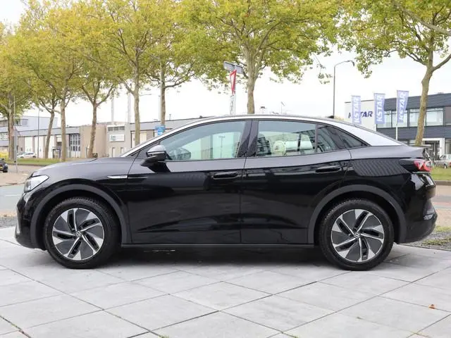 Volkswagen ID.5 Pro Business 77 kWh SOH 93%| 360° | Keyless | Elek.Kofferklep | Adaptive Cruise | Do...