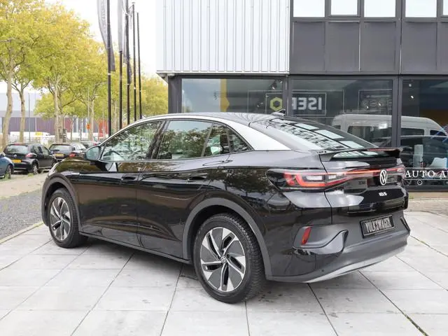 Volkswagen ID.5 Pro Business 77 kWh SOH 93%| 360° | Keyless | Elek.Kofferklep | Adaptive Cruise | Do...