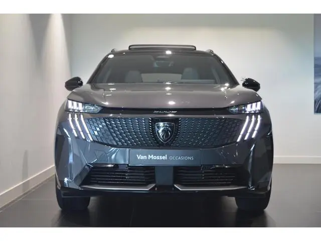 Peugeot e-5008 GT Avantage 73 kWh 7p STOELVERWARMNG VOOR EN ACHTER - SCHUIF/KANTEL DAK - 7 ZITS