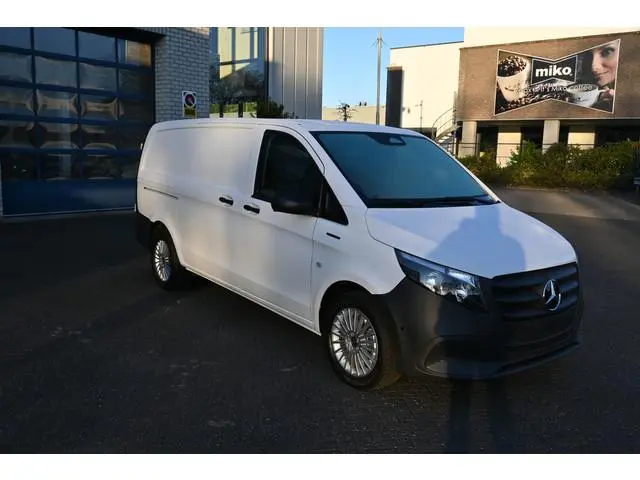 Mercedes-Benz eVito 112 Facelift L2 60 kWh Pro Snellader, Smartphone integratiepakket, Leder stuur,...