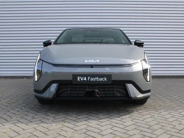 Kia EV4 Fastback GT-Line Business Edition 81.4 kWh | Nieuw | Direct leverbaar | Actieradius tot 612...