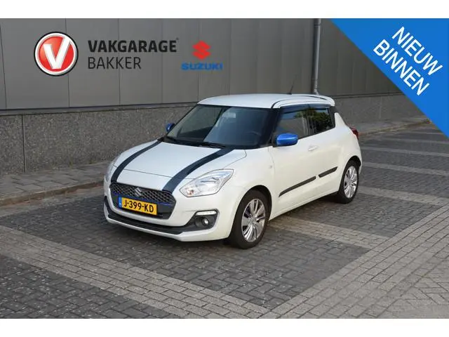 Suzuki Swift 1.0 Select | Navigatie | Camera |