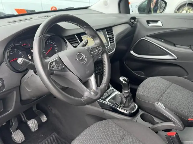 Opel Crossland X