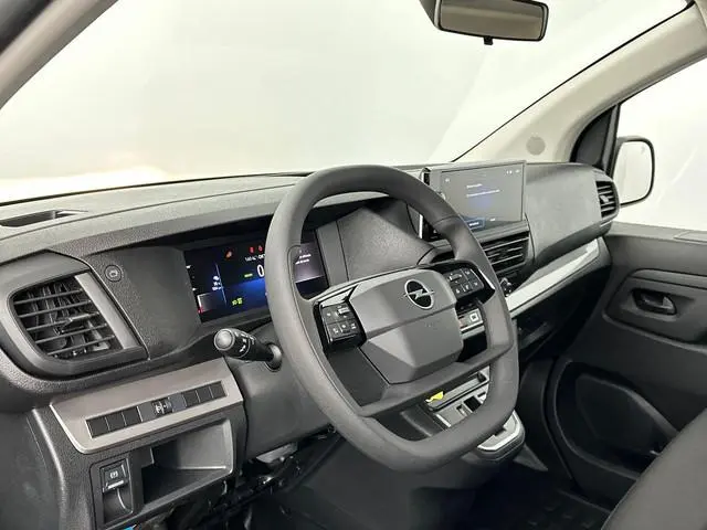 Opel Vivaro Combi Electric L3 75 kWh | Camera | Apple Carplay & Android Auto | PDC ACHTER | Tot 8 ja...