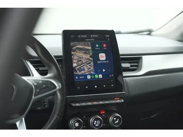 Renault Captur 1.6 E-Tech Plug-in Hybrid 160 Intens | Pack Winter | Apple Carplay | 9.3 Inch Groot S...