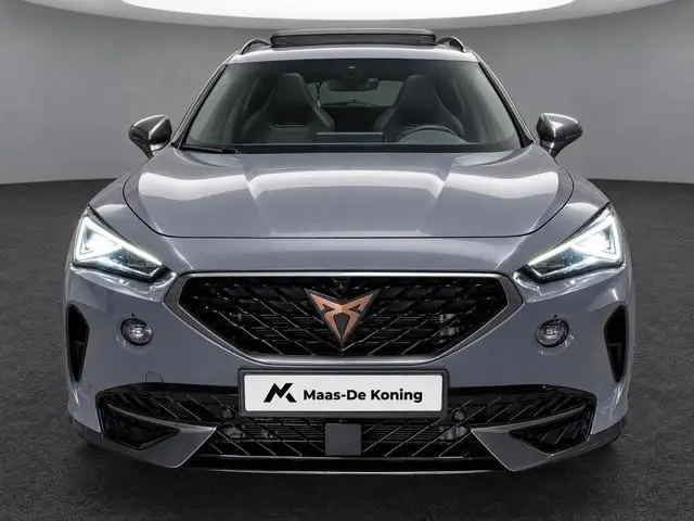 CUPRA Formentor 1.4e-Hybrid 180kW/245PK VZ · Panoramadak · Trekhaak · 360°Camera + Parkeersensoren