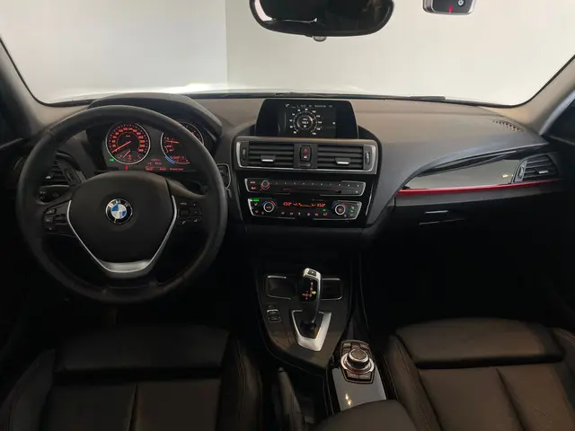 BMW 1-serie 125i Edition M Sport Shadow High Executive