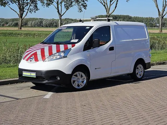 NISSAN E-NV200 ac aut wltp 200 kms