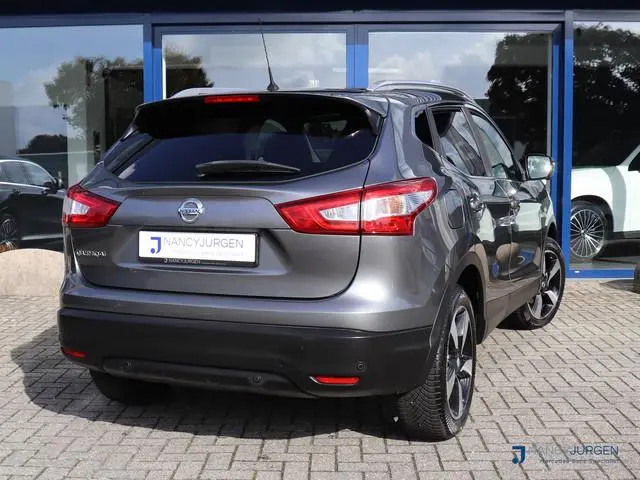 Nissan Qashqai 1.2 N-Connecta | Design Pakket II | Panorama | Cruise Control | 360 Camera | Navi | T...