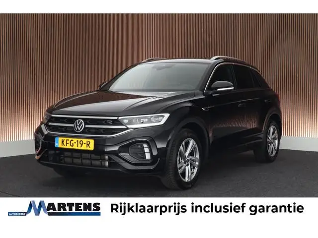 Volkswagen T-Roc 1.5 TSI 150pk DSG R-Line Edition Trekhaak Camera Navigatie Stoelverwarming LED Mass...