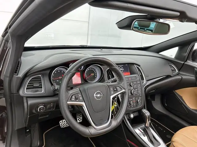 Opel Cascada