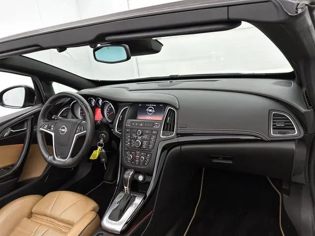 Opel Cascada