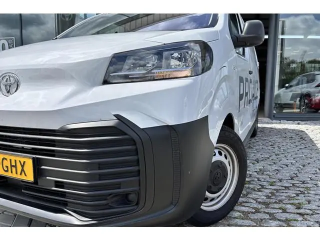 Toyota pro-ace