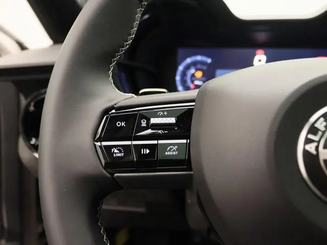 Alfa Romeo Junior