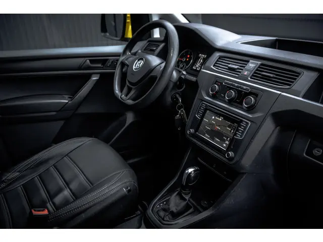 Volkswagen Caddy 2.0 TDI L1H1 | Automaat | Led | Carplay | Camera | Trekhaak | Cruise | Airco