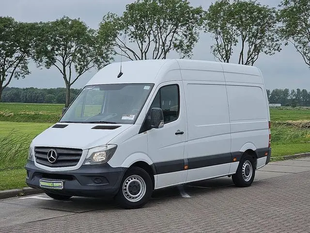 MERCEDES-BENZ SPRINTER 311