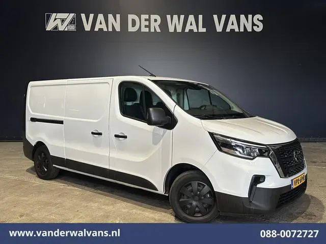 Nissan Primastar 2.0 dCi 131pk L2H1 Euro6 Airco | LED | Cruisecontrol | 2500kg Trekhaak | Parkeersen...
