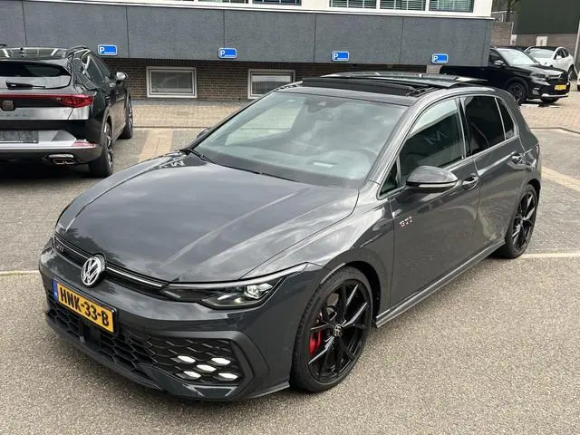 Volkswagen Golf 2.0 TSI GTI VAN:45.900,- VOOR:41.877,- UW HERFSTVOORDEEL:4.023,- 265PK | APPLE CARPL...