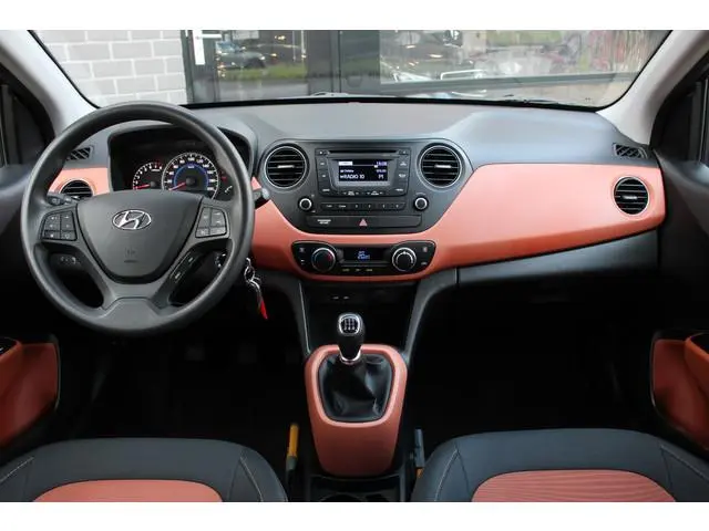 Hyundai i10 1.0i i-Motion Comfort / Cruise / Airco / N.A.P.
