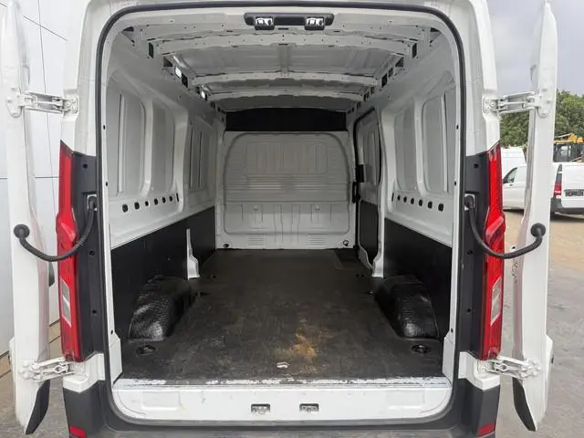 Maxus eDeliver9