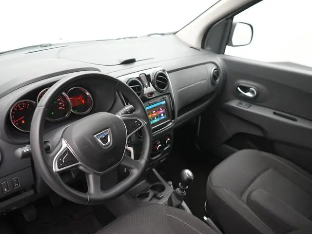 Dacia Lodgy