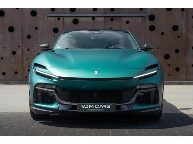 Ferrari Purosangue 6.5 V12 | Atelier | Full Carbon | Massage | Verde Metallic Opaco | Ventilatie | C...