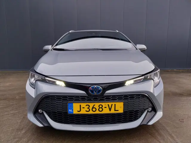 Toyota Corolla Touring Sports