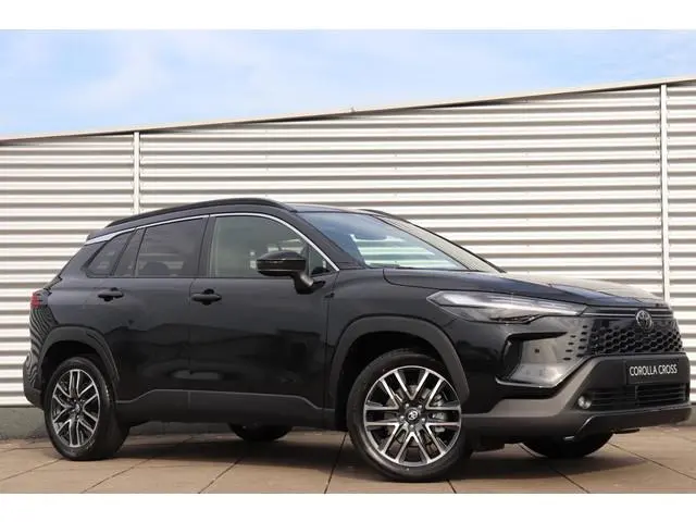 Toyota Corolla Cross Hybrid 140 Dynamic, €3.000,- Inruilpremie! Apple Carplay/Android Auto, BSM, Stu...