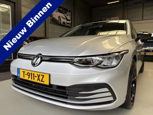 Volkswagen Golf 1.5 eTSI 19inch, Sfeerverlichting