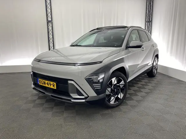 Hyundai Kona 1.6 GDI HEV Premium Sky | Pano dak | Leer | Apple carplay | Stoelverwarming en koeling...