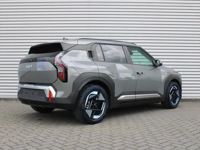 Kia EV3 Plus 81.4 kWh | Nieuw | Direct leverbaar | Actieradius tot 605 km (WLTP) | 18% bijtelling |