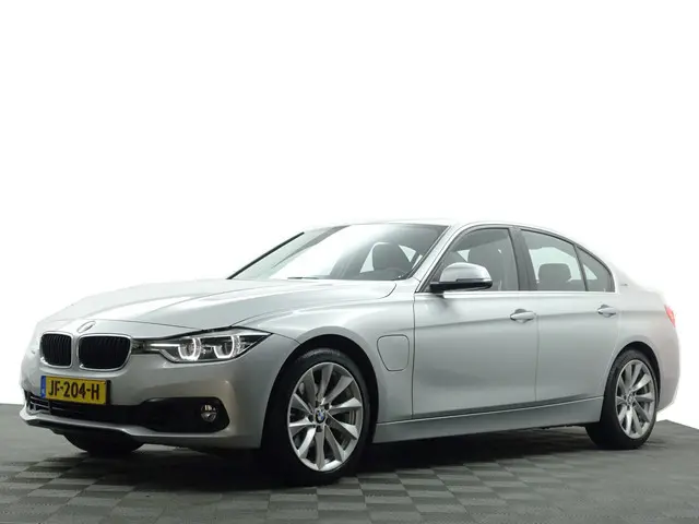 BMW 3-serie 330e High Executive Aut- Sport Interieur, Xenon Led, Sfeerverlichting, Dynamic Select, S...