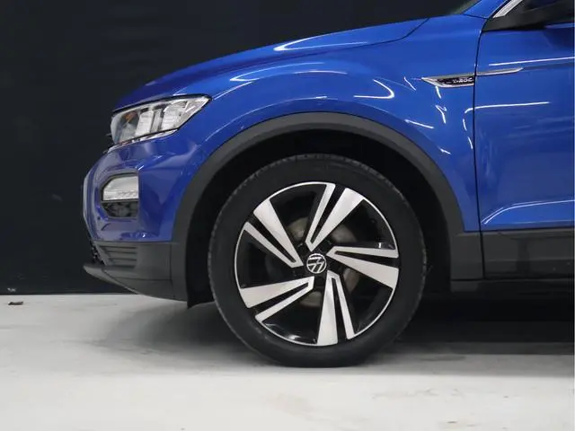 Volkswagen T-Roc 1.0 TSI [APPLE CARPLAY, CRUISE CONTROL, ANDROID, PDC V+A, NAVIGATIE, BLUETOOTH, CLI...